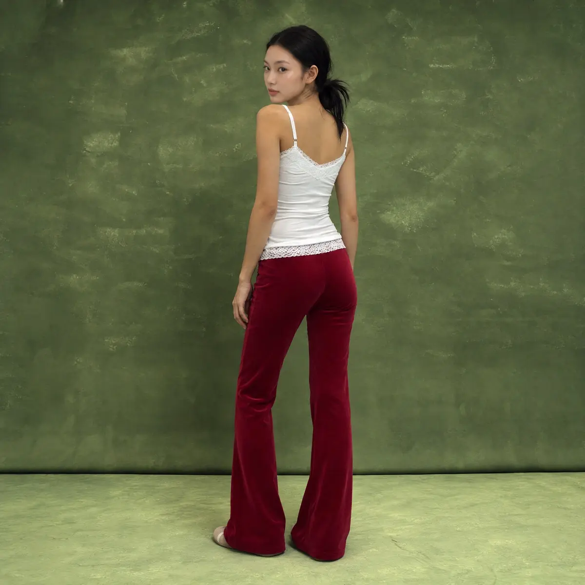 DABUGS Quần nhung ống loe cạp thấp - Girl Pants - QD-004