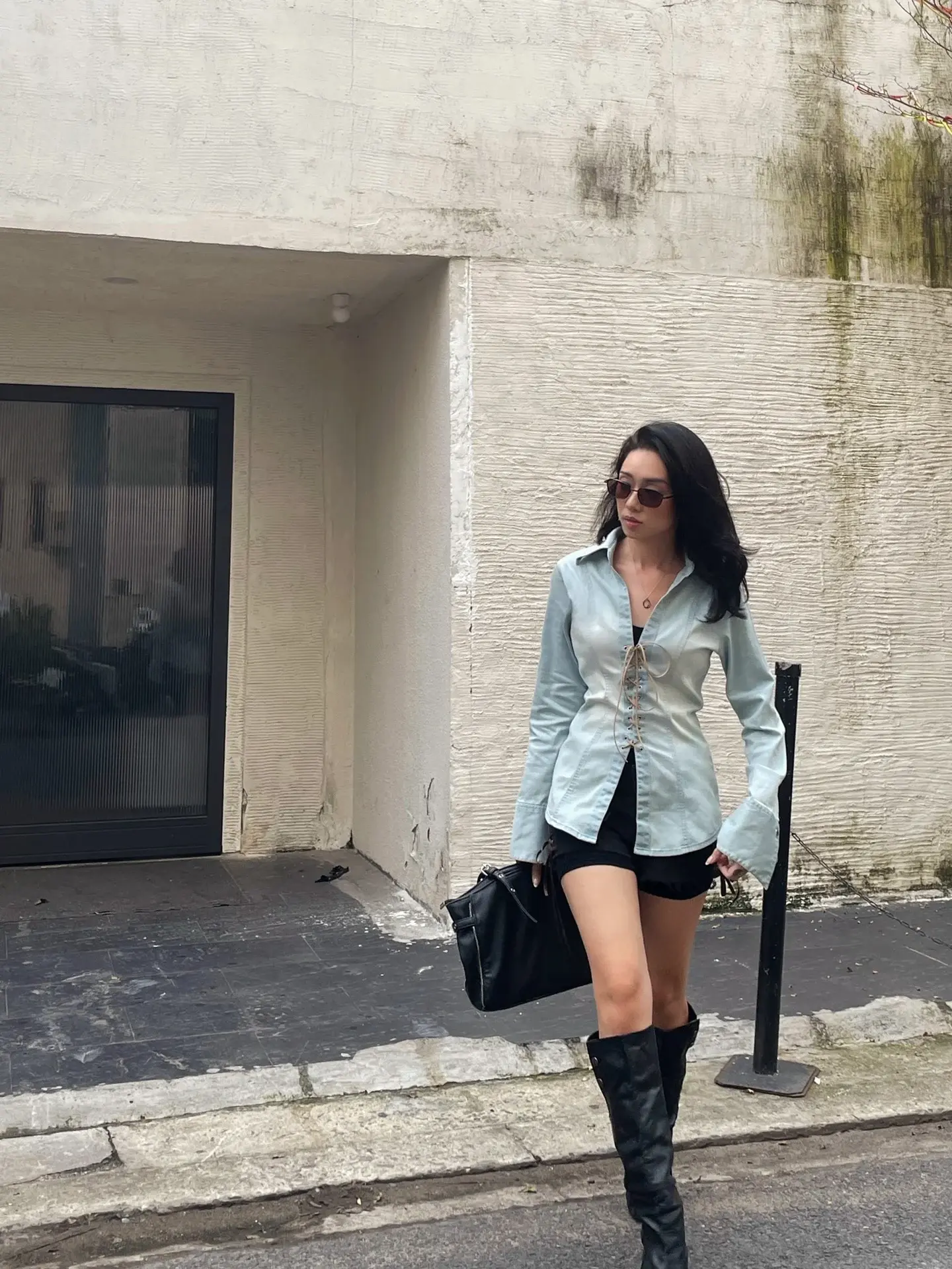 Denim check-in.