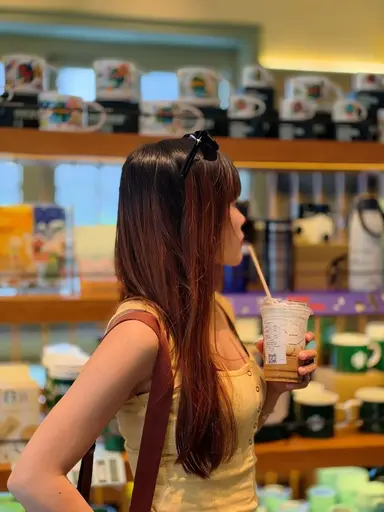 review 435 ảnh 1
